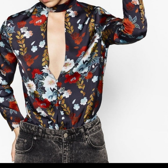 Zara accessories floral bodysuit with choker. - Picture 1 of 6